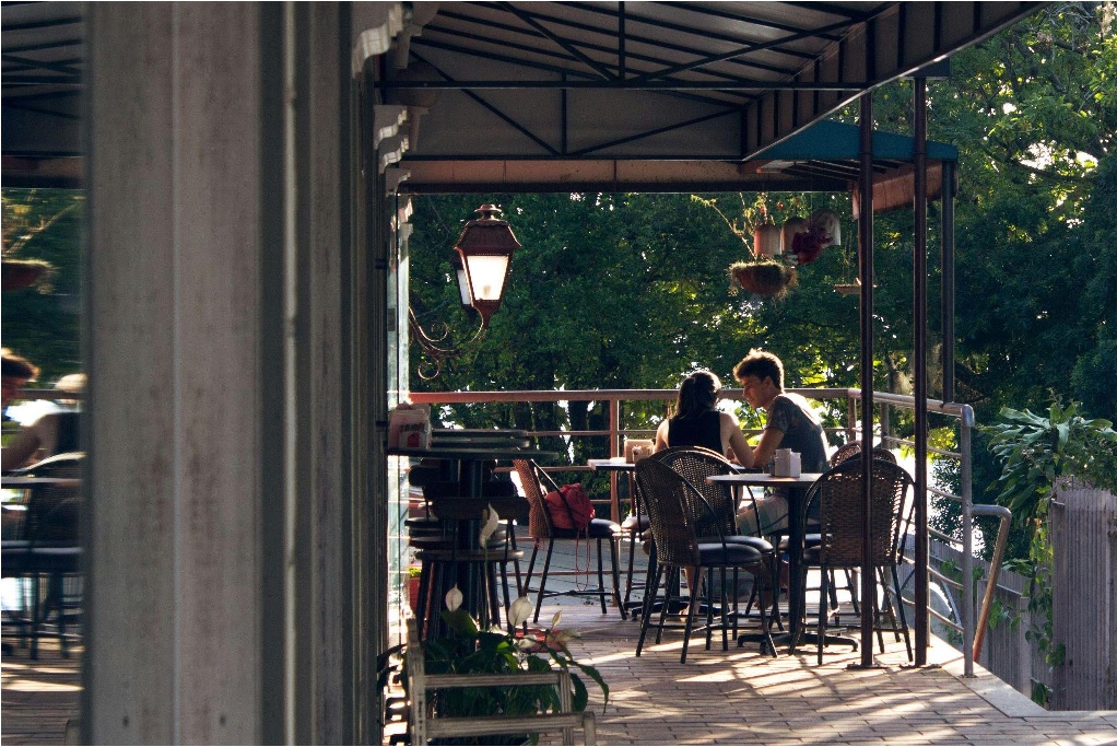 commercial patio furniture