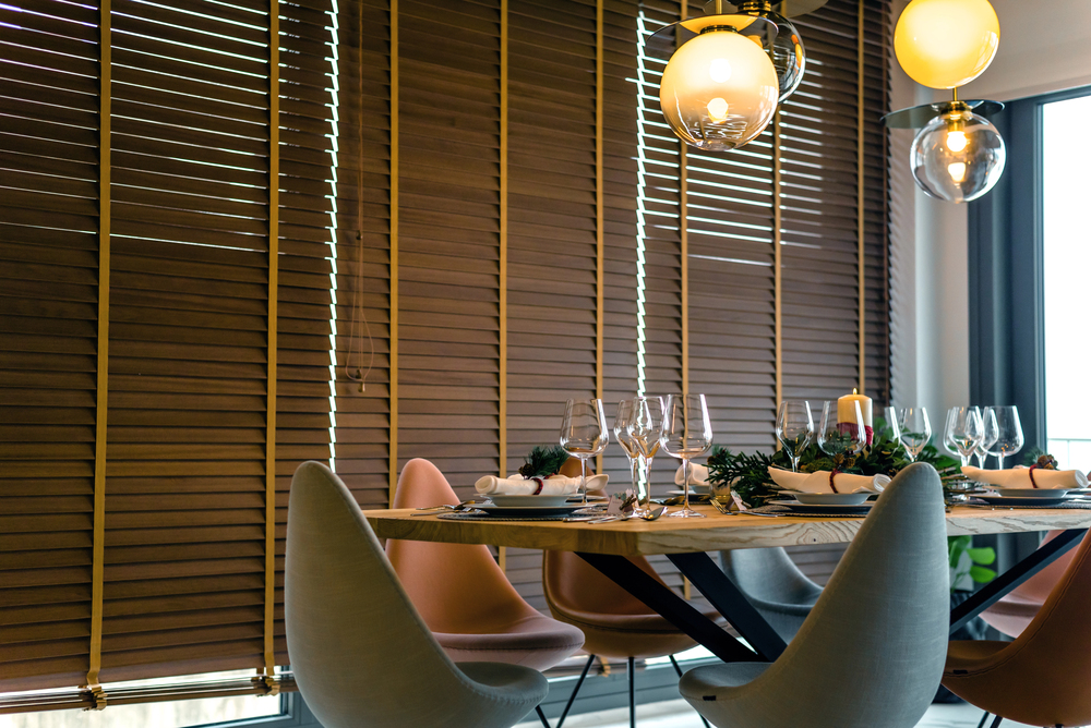 Restaurant Table Design Trends: What’s Hot In 2025?