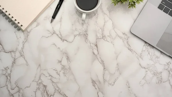 A Guide to Sintered Stone Tabletops for Restaurants