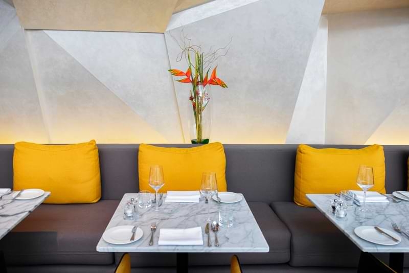How To Buy Restaurant Tables That Last